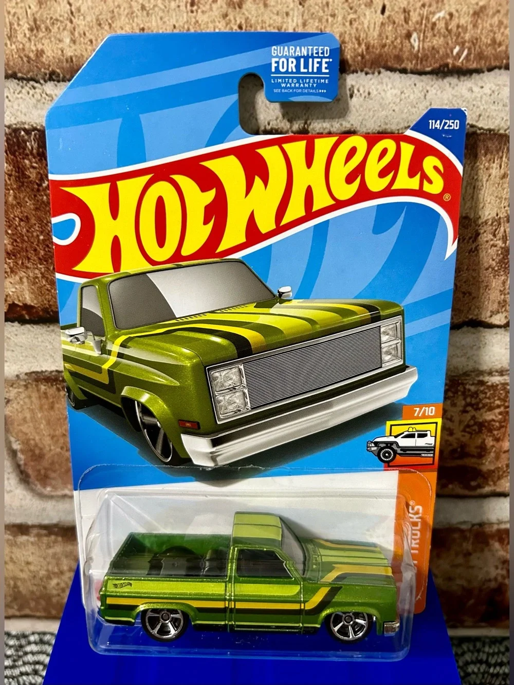 Hot Wheels 83 Chevy Silverado